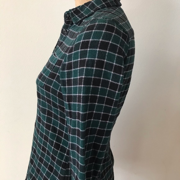 SOLD ✨✨✨BDG Flannel Button down shirt size SP - Picture 3 of 6